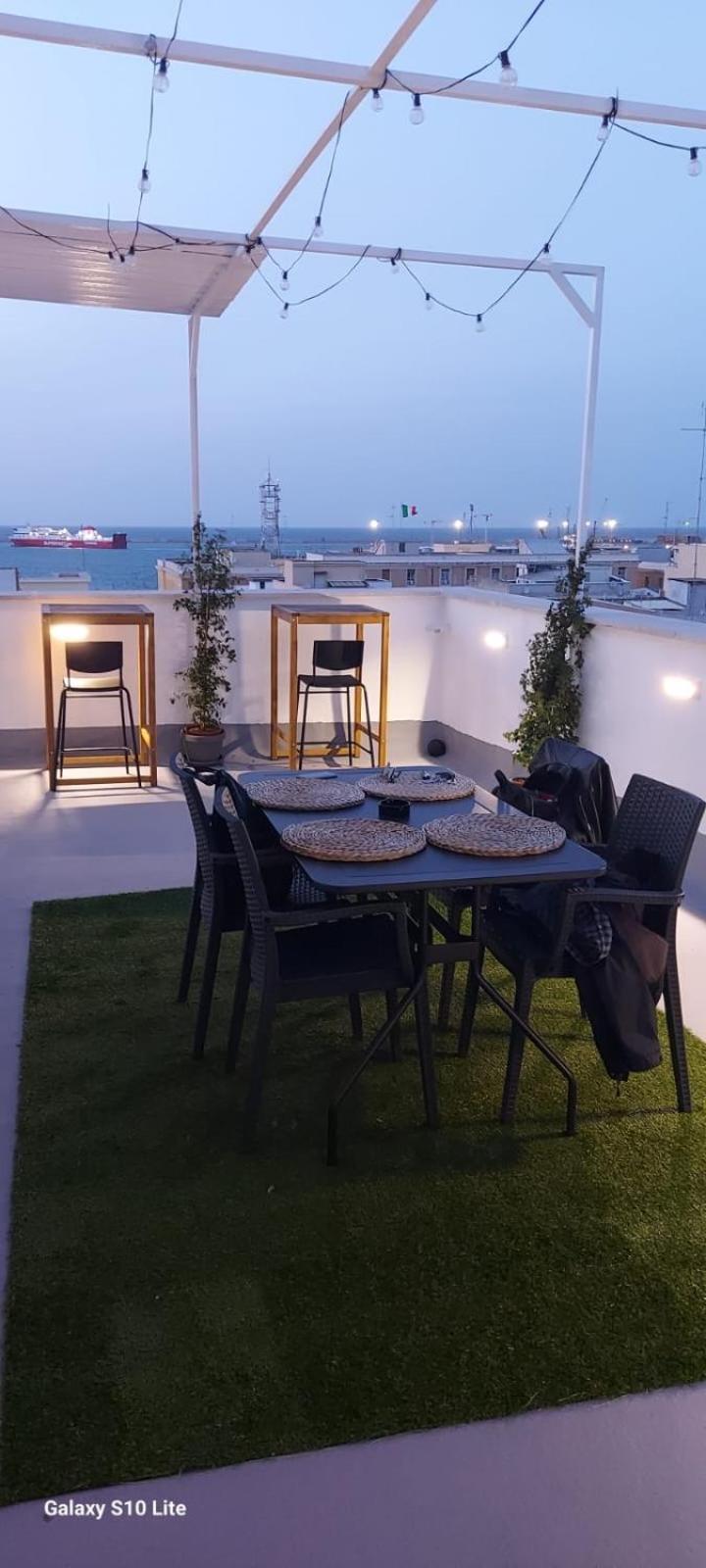 Attic8 Bari Exterior foto