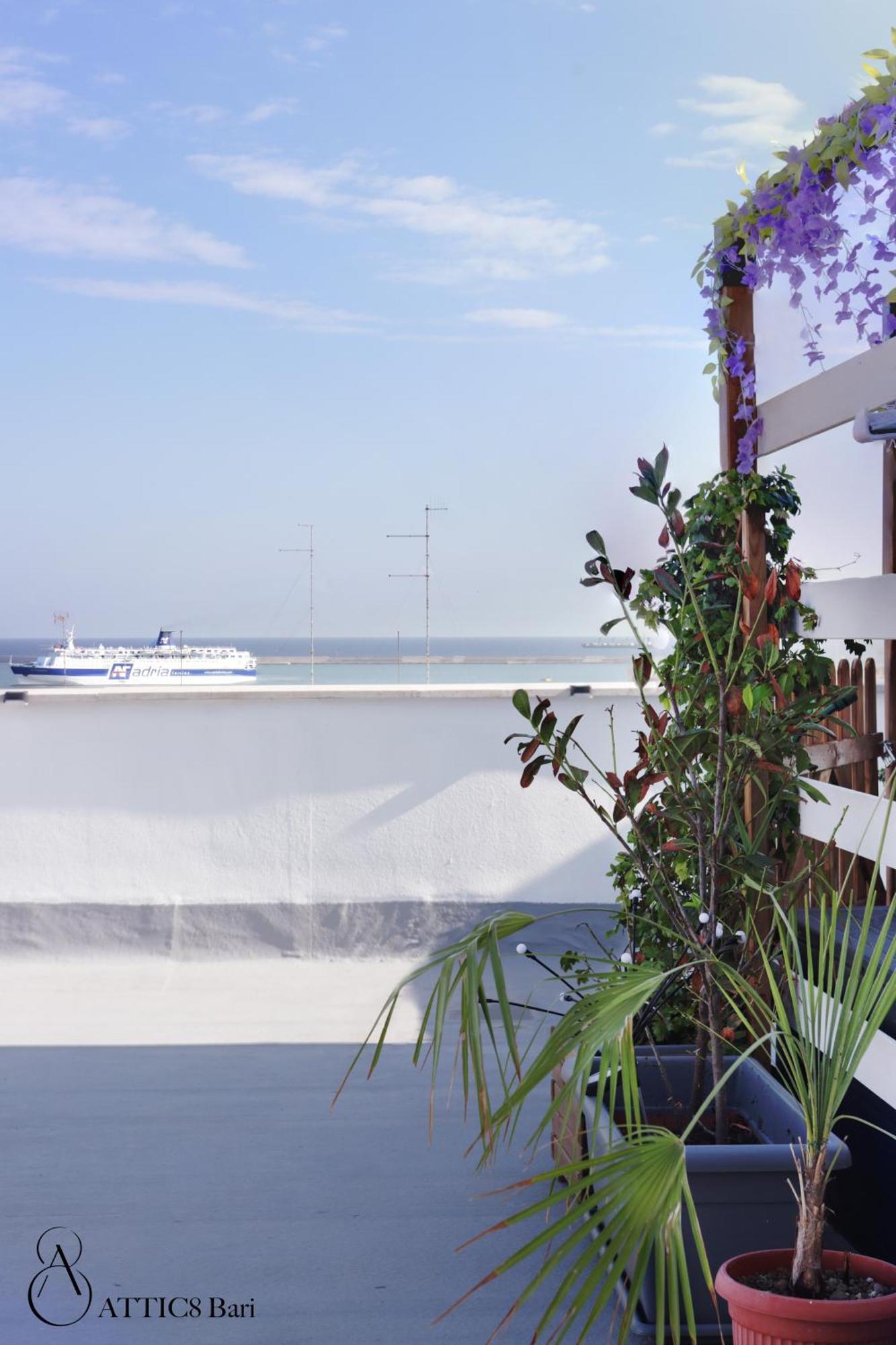 Attic8 Bari Exterior foto